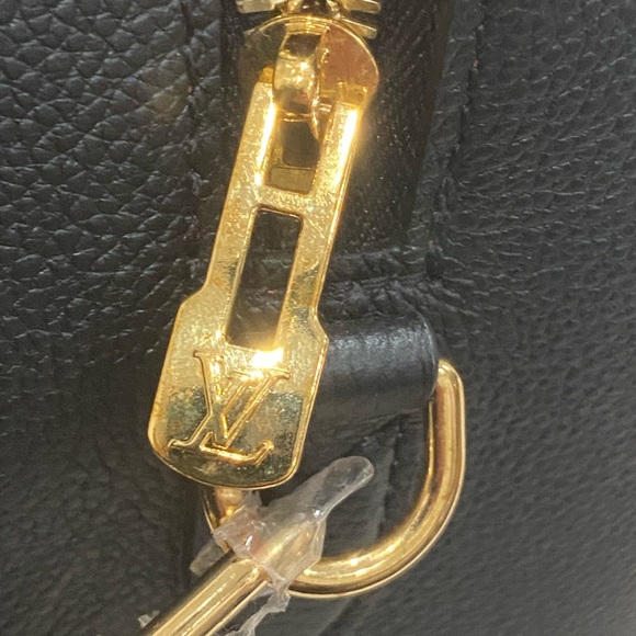 NEW🔥Louis Vuitton Speedy 25 Bandoulière Empreinte Bag - Picture 14 of 15